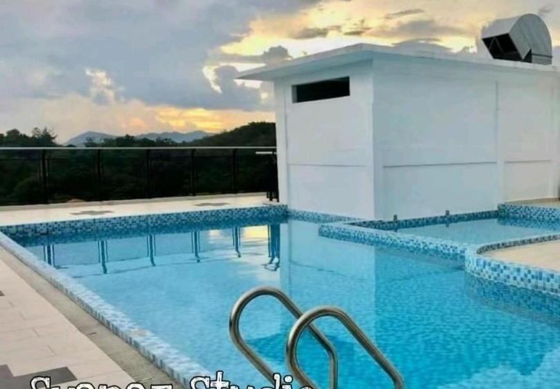 פנסיון Syanaz Studio Apartment