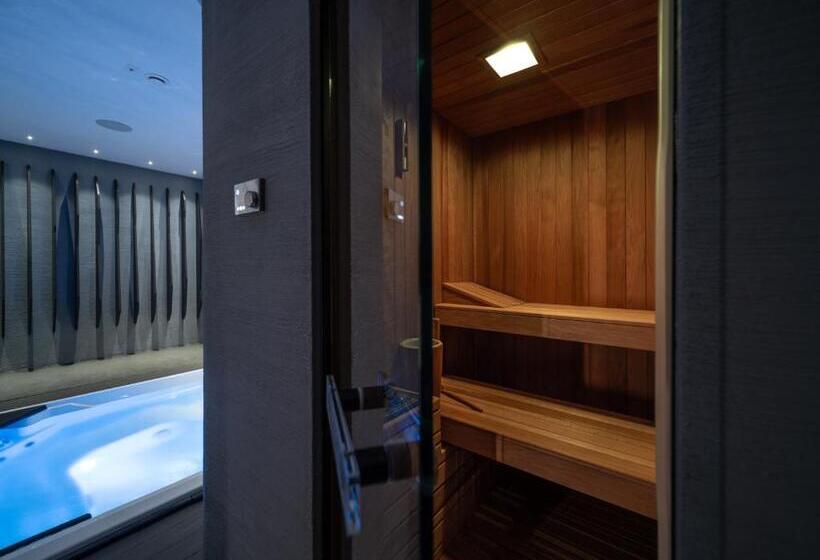 پانسیون The Cave Suites Spa