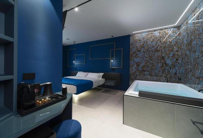 پانسیون The Cave Suites Spa