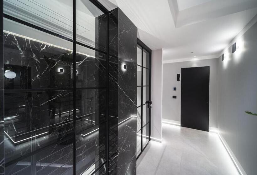 پانسیون The Cave Suites Spa