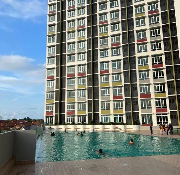 بنسيون Valley Suites By Wyatthomes