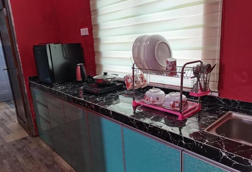 بنسيون Villa Hajah Rugayah