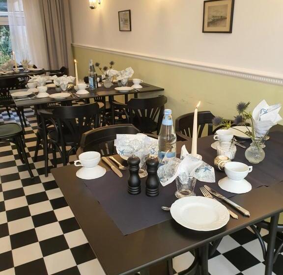 پانسیون Villa Seestern