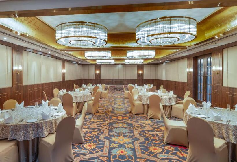 Radisson Collection Hotel & Spa, Riverfront Srinagar