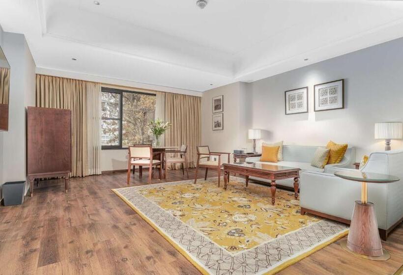 Radisson Collection Hotel & Spa, Riverfront Srinagar