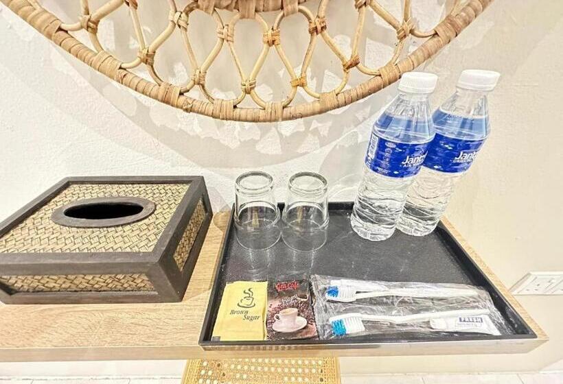 אתר נופש Lilla Rainforest Retreats Hulu Langat