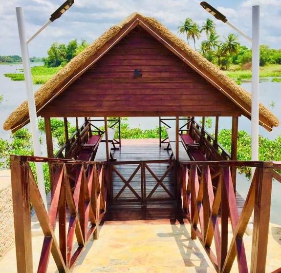 リゾートホテル Royal Riverside Lodge