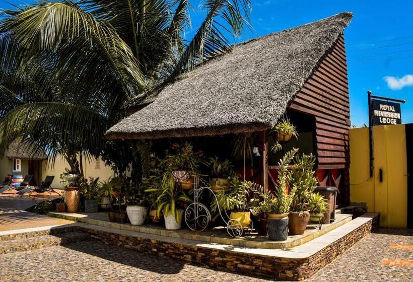 リゾートホテル Royal Riverside Lodge