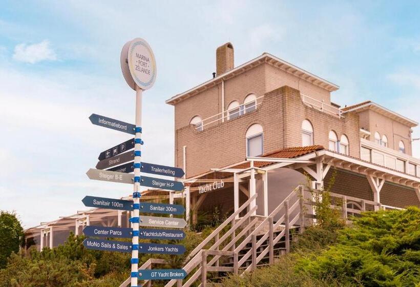 Resort Summio Marina Port Zélande