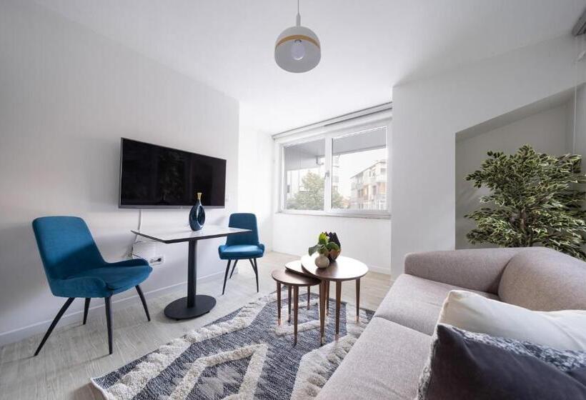 Stella Stays Istanbul Etiler