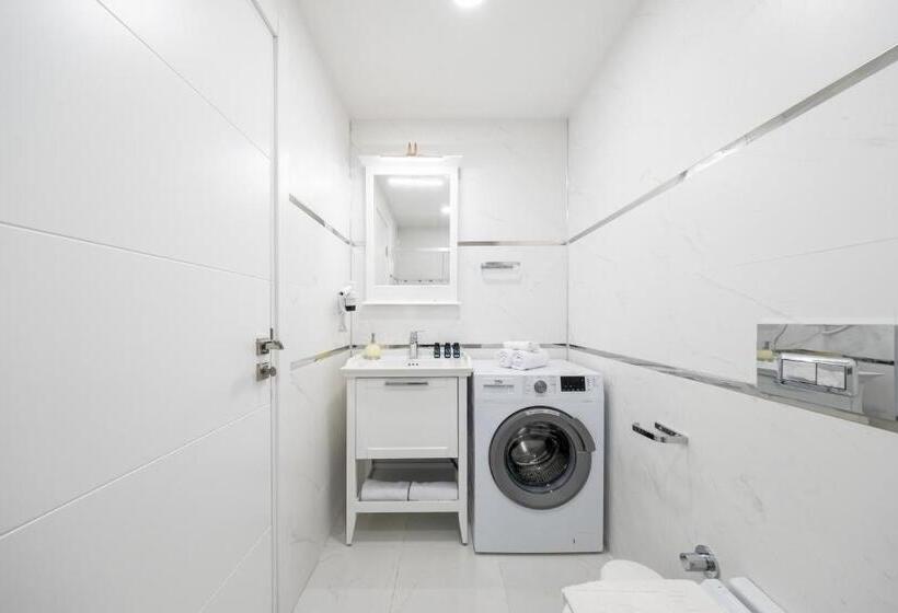 Stella Stays Istanbul Etiler