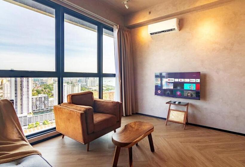 Urban Suites, Autograph Collection By Stellar Alv