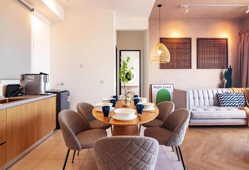 Urban Suites, Autograph Collection By Stellar Alv