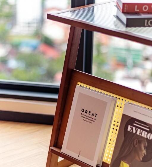 Urban Suites, Classic Collection By Stellar Alv