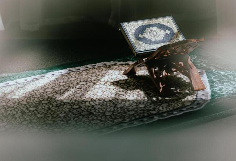 فندق برهان الهدى Burhan Al Huda