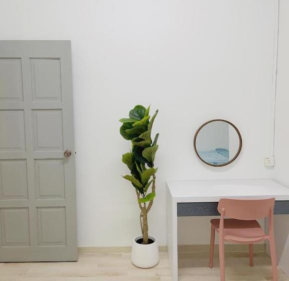 旅馆 Coliving Room Renting Homestay Yong Peng