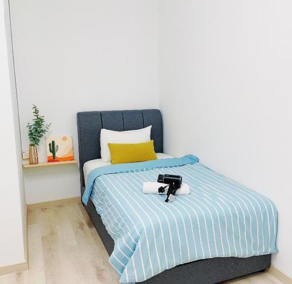 旅馆 Coliving Room Renting Homestay Yong Peng