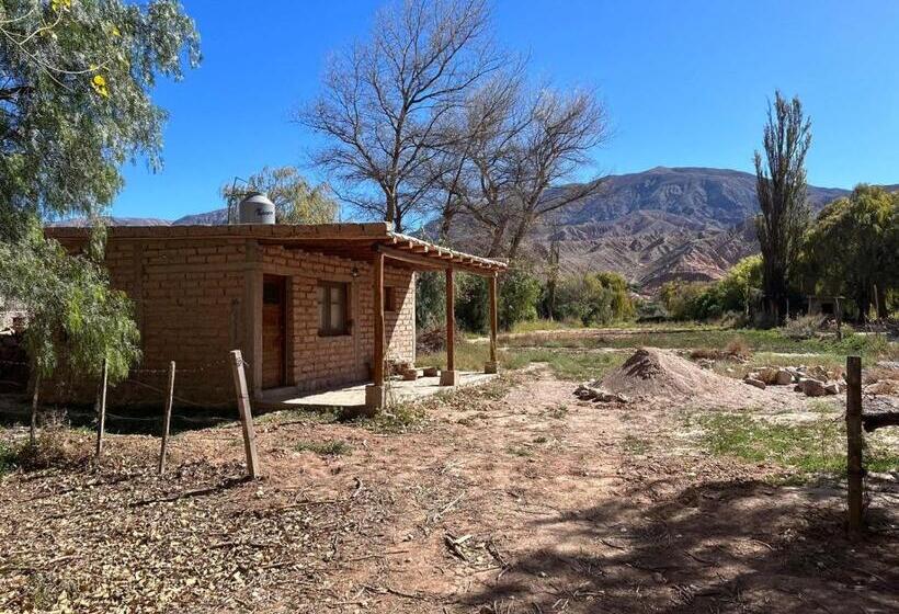 호스텔 El Encuentro Cabaña Con Vistas A Los Cerros Maimará