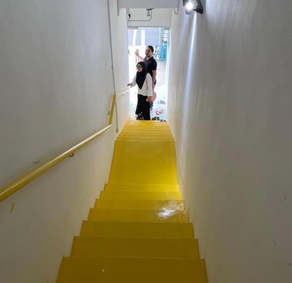 Общежитие Im Santai Lodge