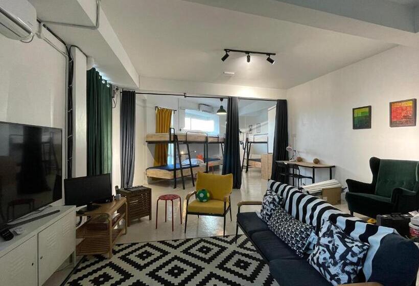 Общежитие Im Santai Lodge