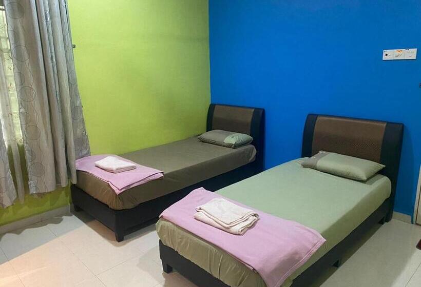 הוסטל Kotokoh Inn