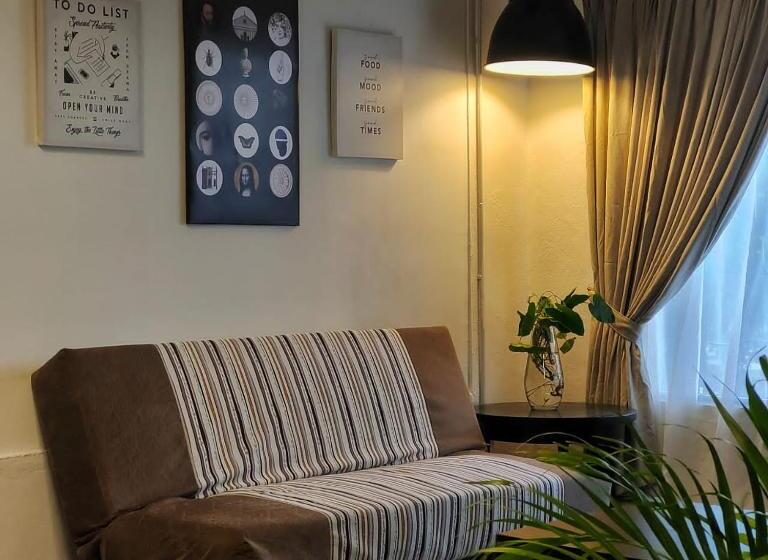 הוסטל Rhu Dormitory