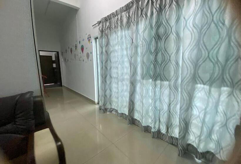 فندق صغير Roomstay Gemilang