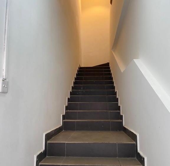 فندق صغير Roomstay Gemilang