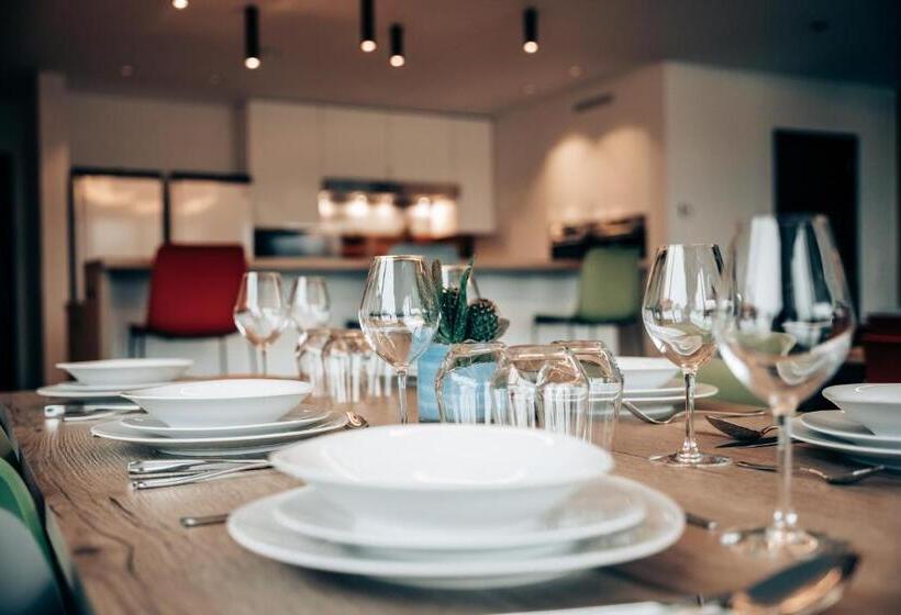 ベッドアンドブレックファースト Clos Nestor