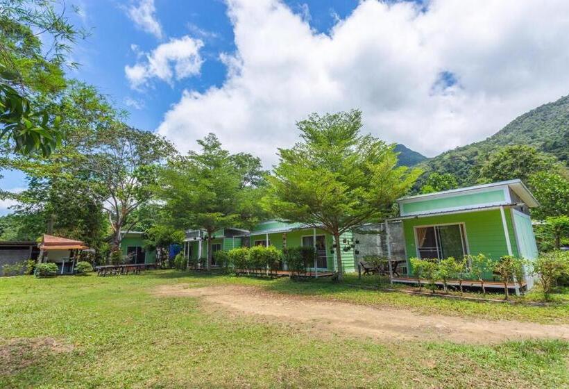 ベッドアンドブレックファースト Crazy Mojito Restaurant & Bungalow