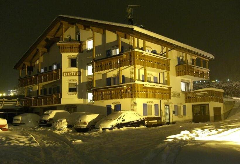 住宿加早餐  Garni Petra