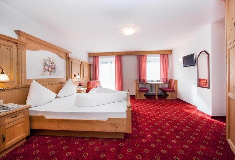 ベッドアンドブレックファースト Garni Petra