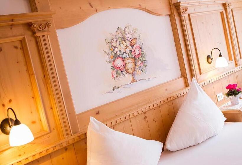 住宿加早餐 Garni Petra