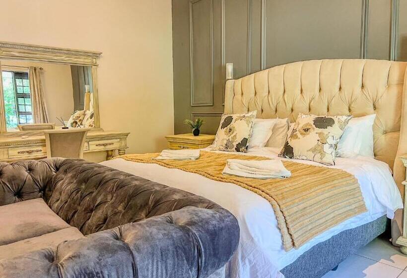 Bed and Breakfast The Lux Guesthouse