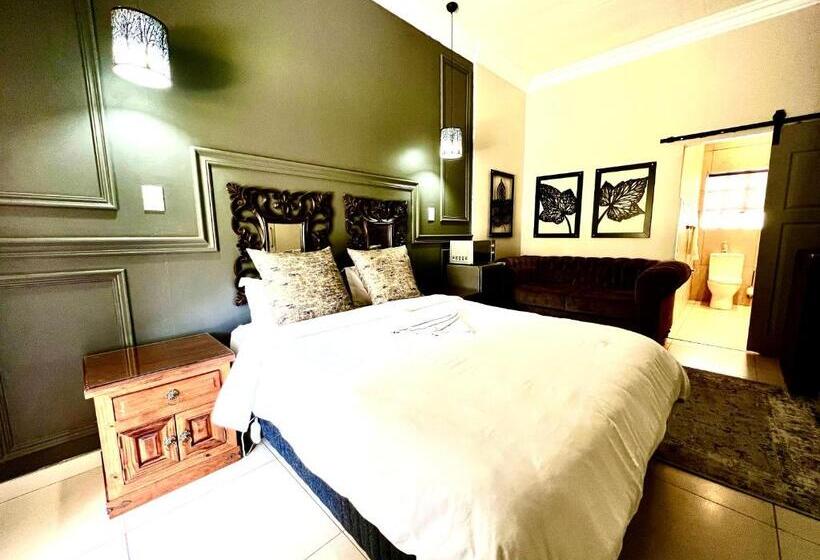 Bed and Breakfast The Lux Guesthouse