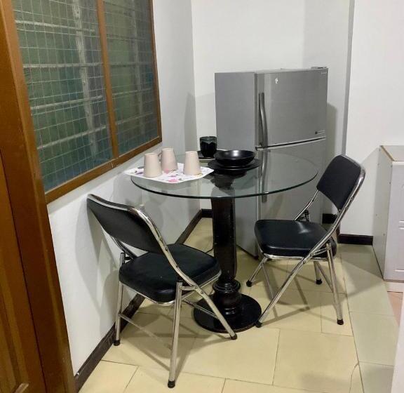 مبيت وإفطار Van Der Salle   Daisy S Garden