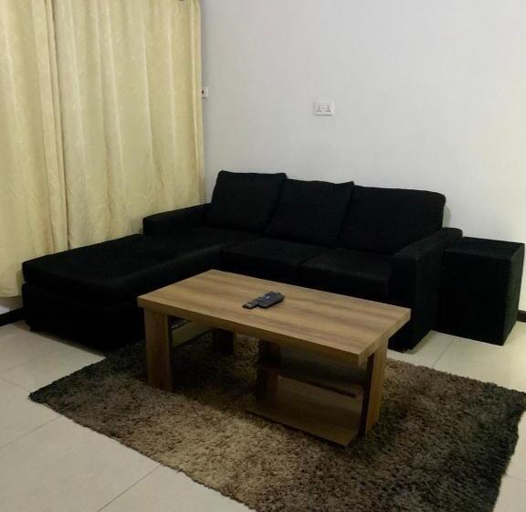 مبيت وإفطار Van Der Salle   Daisy S Garden