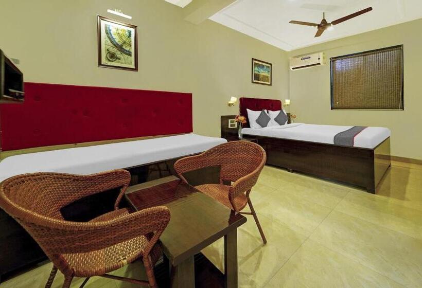 Collection O Silverleef Hotels And Resorts