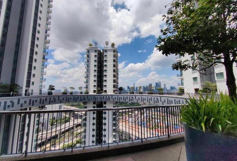 Datum Jelatek Sky Residence Klcc Skyring Linked To Lrt And Mall