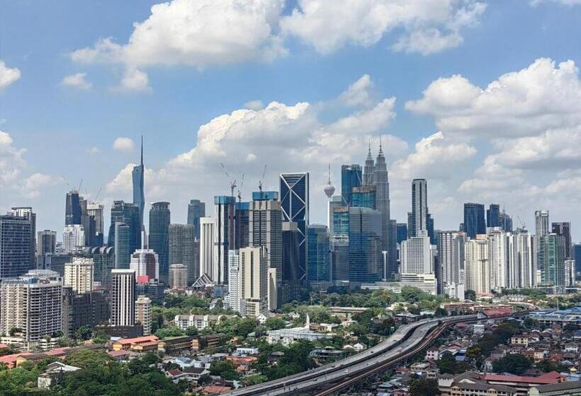 Datum Jelatek Sky Residence Klcc Skyring Linked To Lrt And Mall