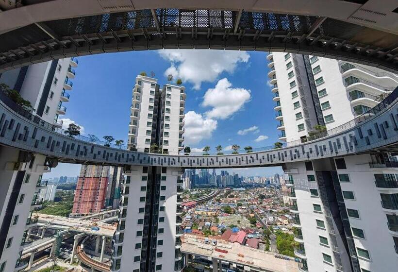 Datum Jelatek Sky Residence Klcc Skyring Linked To Lrt And Mall