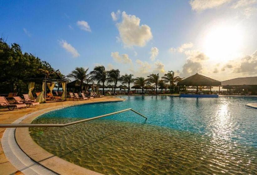 Dom Pedro Laguna Beach Resort & Golf