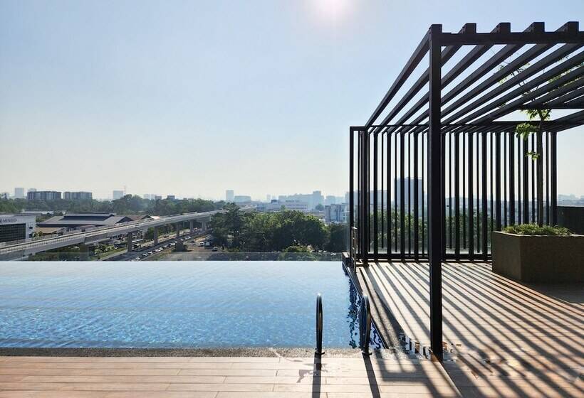 Fox Hotel Glenmarie Shah Alam Managed By The Ascott Limited