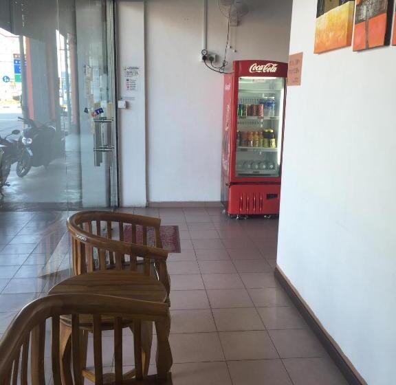 Golden Gate Hotel Kemaman