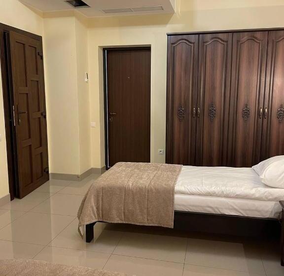 Hotel ситий ковбой