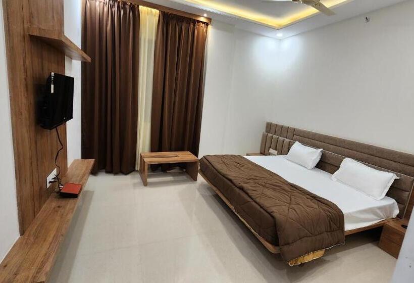 호텔 Aanandam Greens