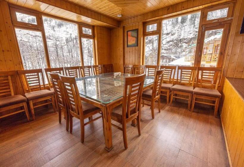 Отель Adventure Valley