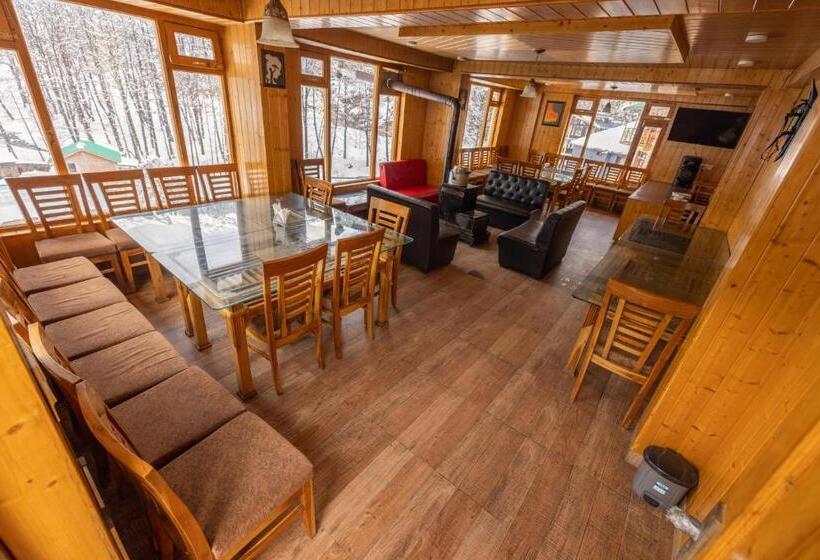 Отель Adventure Valley