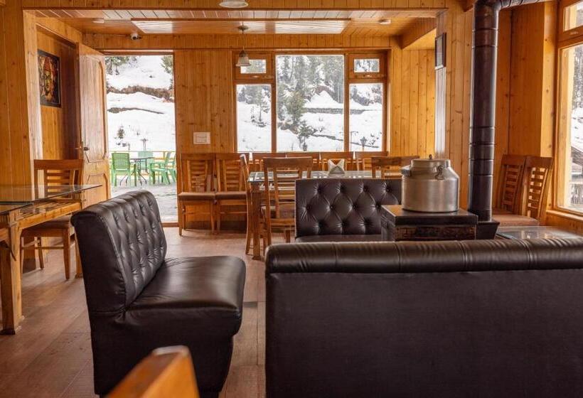 Отель Adventure Valley