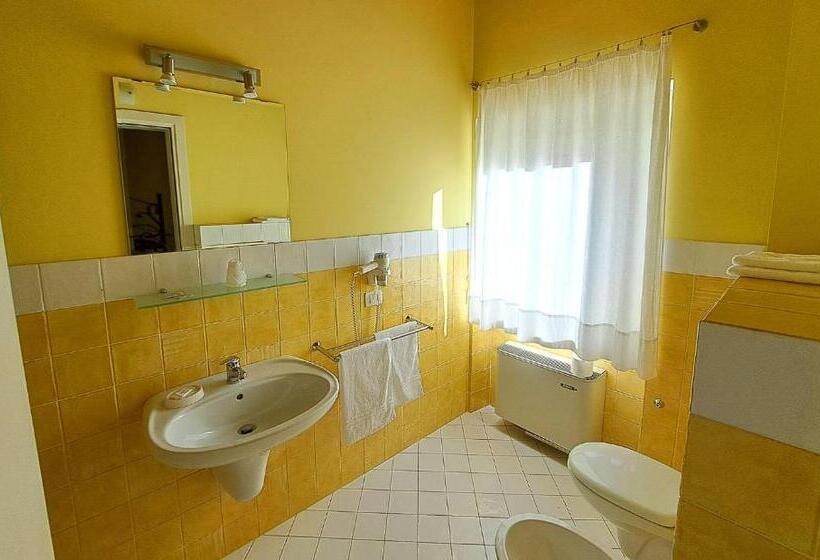 فندق Agriturismo Colle Delle Stelle